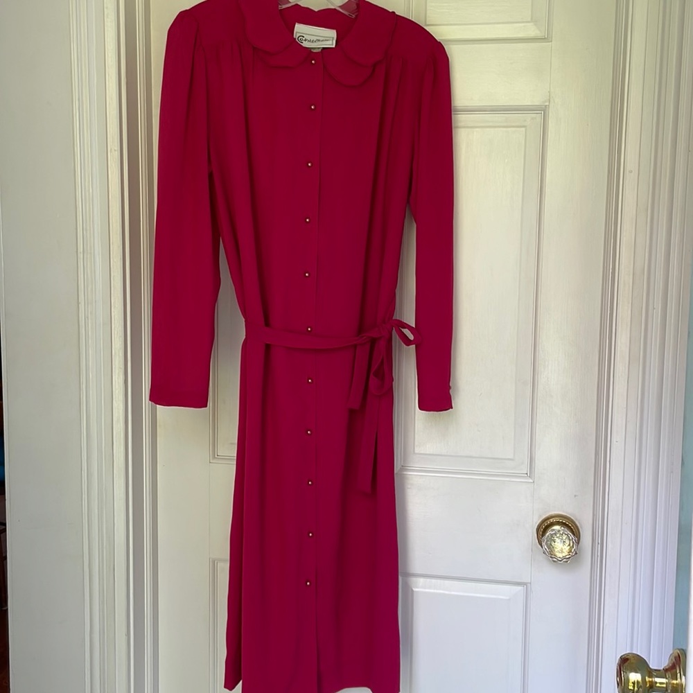 Connections, size 8, rose red dress